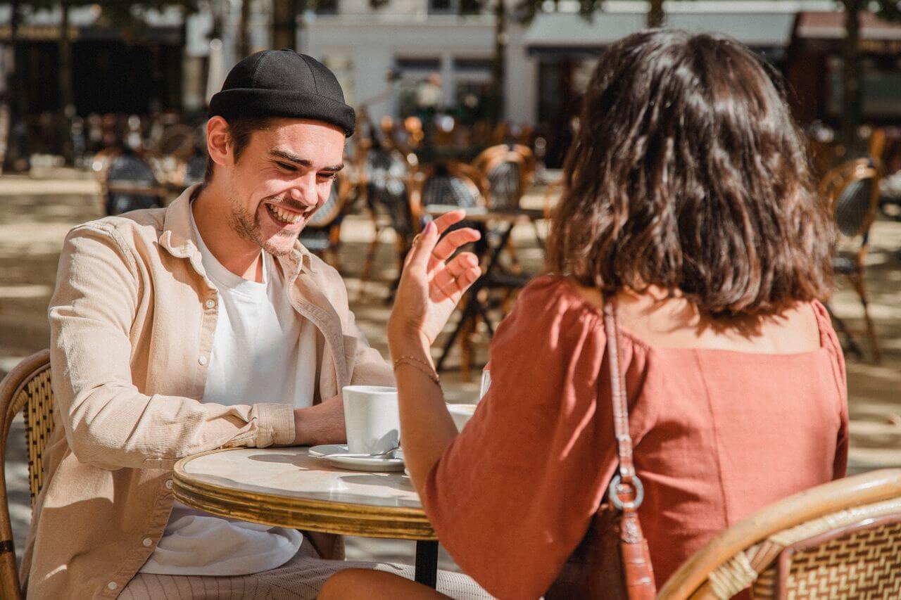 Couple on a date having an open conversation about compatibility