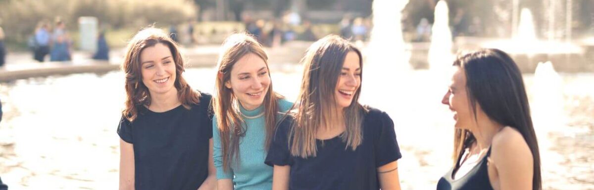 The GROUP Method — How to Approach a Group of Women (and Win Over Her Friends Too)